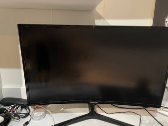 Prodám herní pc a monitor - 3