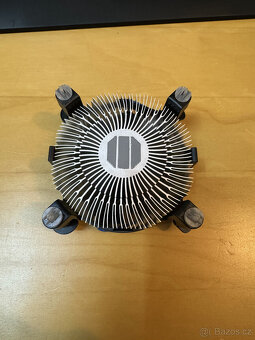 Originální chladič procesoru Intel - nový, nepoužitý - 3