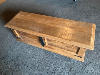 Masivní truhla Vintage  CLARKE - 3