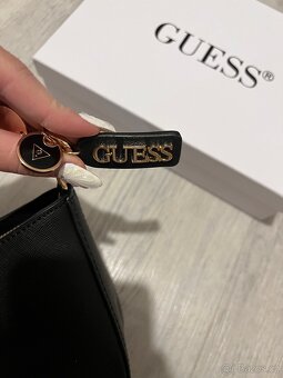 Guess černá kabelka - 3