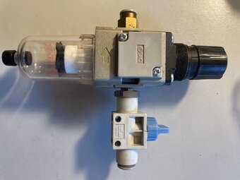 SMC - regulátor tlaku s filtrem - 3