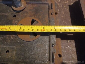 Dvířka kamen, otočný rošt, noha - 3