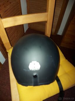 Prodám  přilbu a kožené rukavice - 3