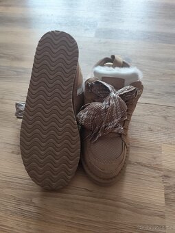 Boty UGG - 3