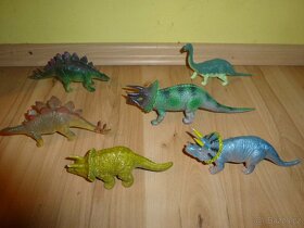Dinosauři, plastová zvířátka - 3