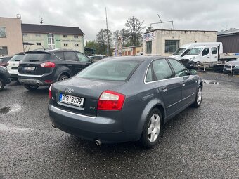 A4 3.0 i sedan - 3