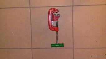 Řezačka na trubky 1"1/4 - 3