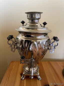 Starožitný samovar. - 3
