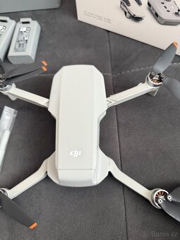 Dron DJI MINI 2 FLY MORE COMBO - 3