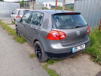 vw golf 1.6 fsi 85kw - 3