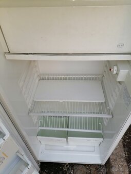 Lednice s mrazákem Ardo - 3
