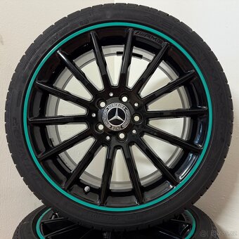 MERCEDES CLA AMG 5x112 R18 ET52+LETNÍ 225/40R18 6mm - 3