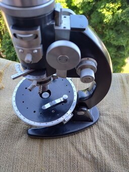 Meopta polarizačný mikroskop - 3
