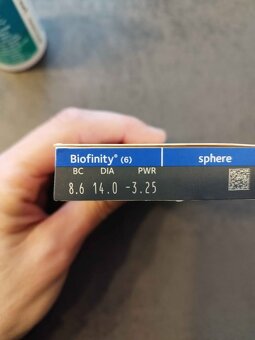 Čočky Biofinity -3,25 D, 8 ks - 3