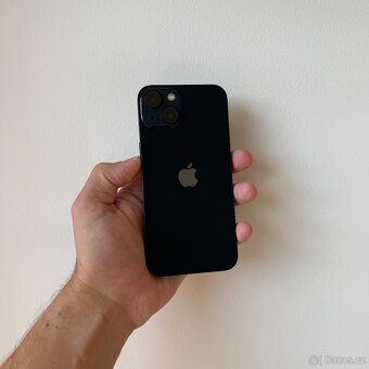 ZÁNOVNÍ APPLE IPHONE 13 128GB - ČERNÝ, BATERIE 100%,ZÁRUKA - 3