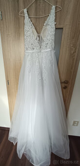 Boho šaty s třpytivou krajkou a perličkami nové - 3