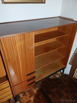 Retro knihovna František Mezulánik - 3