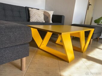 Konferenční stolek - 3