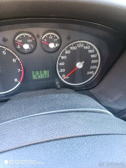 Ford Focus 1,6 74 kW - 3