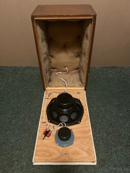 Reprobedny 25W 4 ohm s reproduktory Tesla ARN 6604 a Tesla A - 3