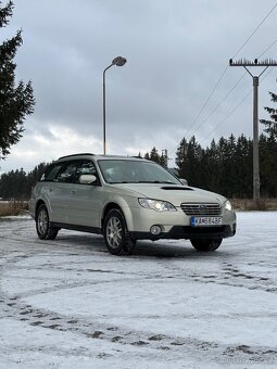 Subaru Outback 2.5i - 3