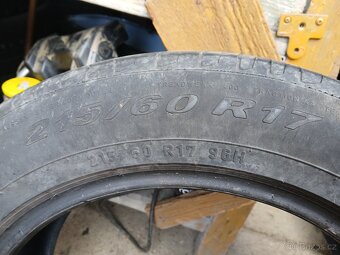 letni pneu pirelli 4,5mm 215/60 R17 - 3