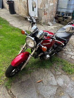 Kawasaki Zephyr 550 - 3