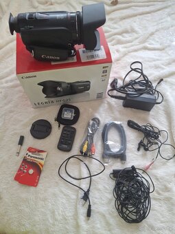 Canon Legria HF G25 - 3