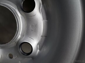 VW AMAROK -- OCELOVÝ DISK - RESERVA -- 18" - 3