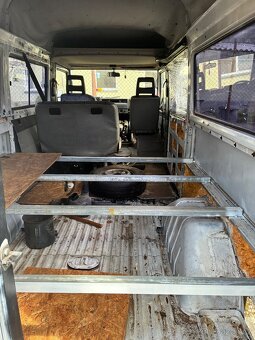 Mercedes-Benz 100D 2.4D – Bez STK - 3