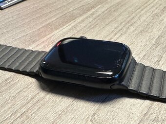 Apple Watch series 7, 45mm - 3