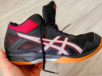 Volejbalové boty Asics 1071A036, vel. 44 - 3