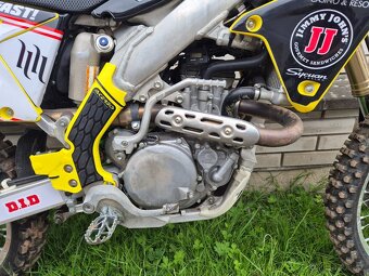 Suzuki RMZ 450 - 3