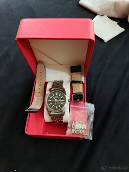 Rolex druha jakost praskle sklicko - 3