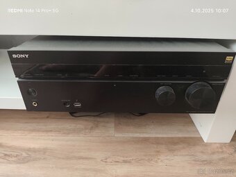 Zesilovač Sony - 3