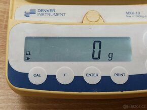 Laboratorní váha DENVER Instruments MXX-10 FUNKČNÍ - 3