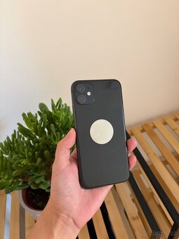iPhone 11 - 3