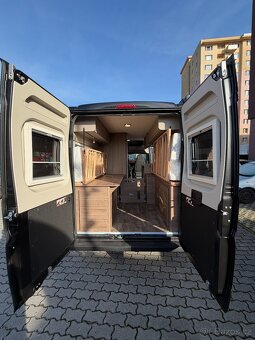 Prodávám karavan CARADO CV640 s výsuvnou střechou - 3