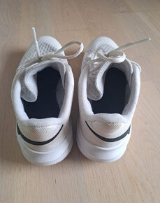 Nike Zoom Hyperspeed Court bílé, velikost 43 - 3