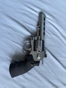 Revolver Umarex Legends S40 - 3