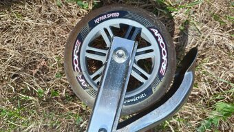 hliníková skládací koloběžka - 3