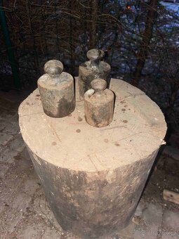 váha  decimálka  -+ závaží -  retro - 3