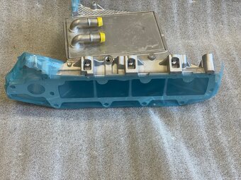 04L129711AB / 04L129711D Sací potrubí - 3