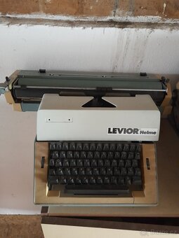 Psací stroj - 3