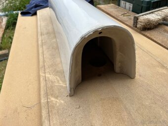 Keramický kryt pod umyvadlo. - 3