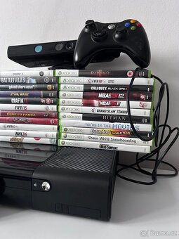 Xbox 360 + Kinect + 2 Ovladače + 13 Dětských her + Flash - 3