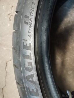 245/35r20 - 3