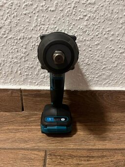 Makita DTW700 - 3