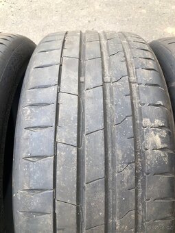 245/45/18 prodám sadu pneu - 3