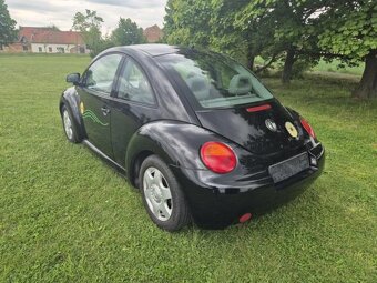 Prodám Volkswagen New Beetle 2.0i 85kw - NAJETO 92734 km - 3